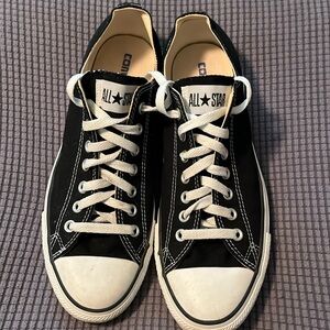 Men’s Low Top Converse